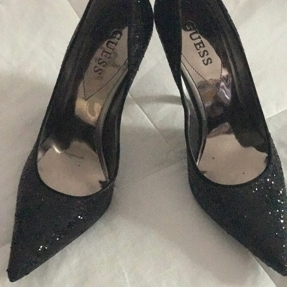 Shoes - Picture 2 of 6
